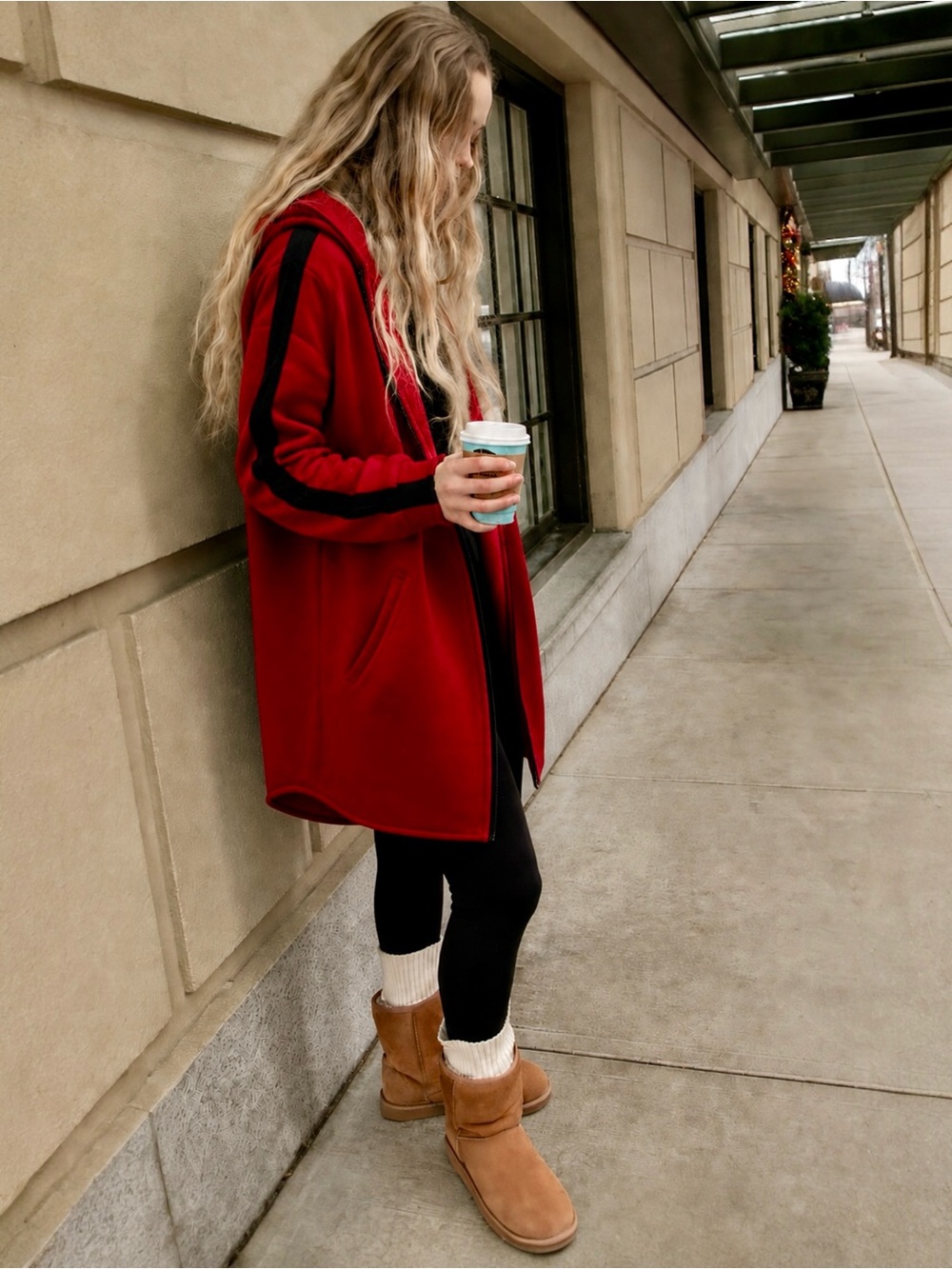 Zara Red Athletic Striped Long Hoodie
Duster Coat Medium